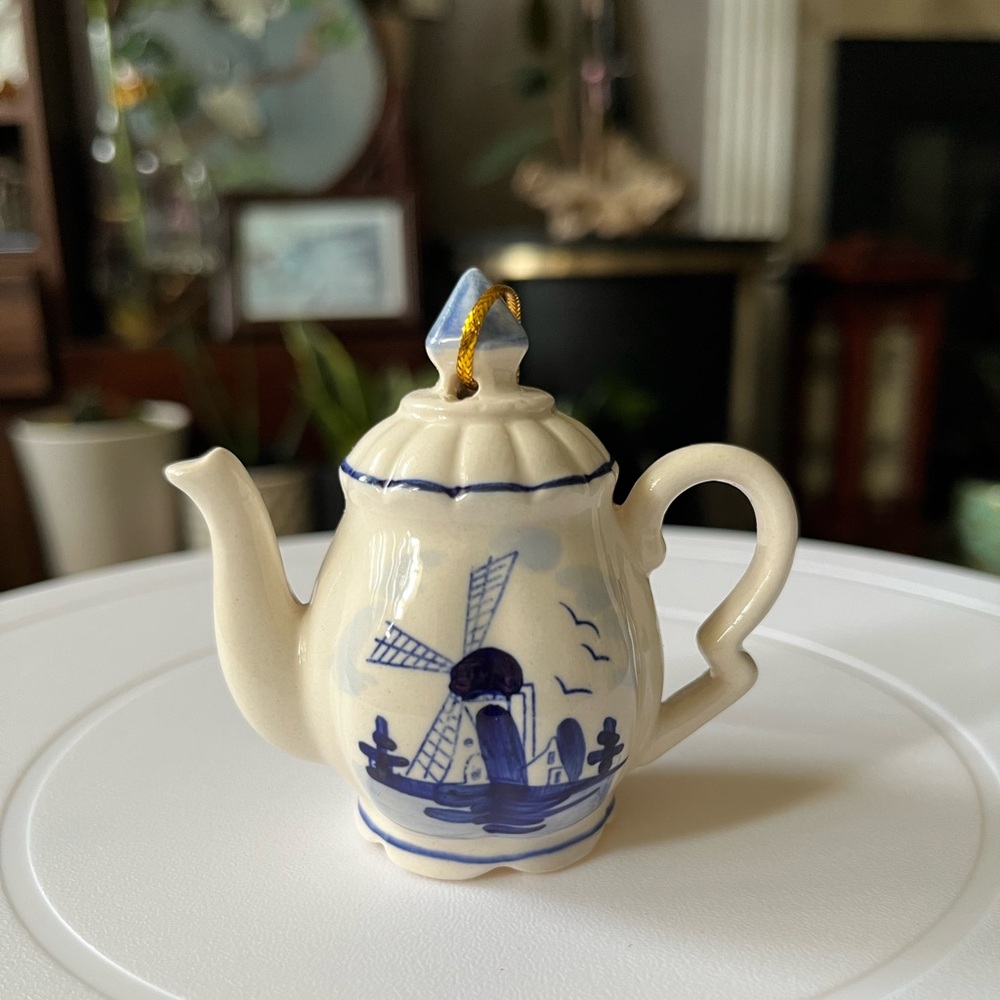 Mini Teapot Ornament‎